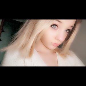 Meet your Posher, Kalee